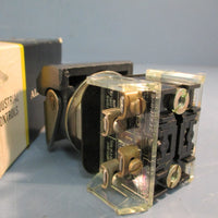 ALLEN BRADLEY 800H-WK42B SER.C HEAVY DUTY PUSHBUTTON (GRAY BUTTON)