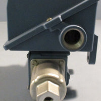 United Electric Controls Company  H400K15923  Switch Pressure Differential