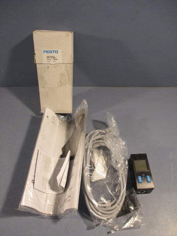 FESTO SDE1D10G2W18CP1M8G PRESSURE SENSOR 192766