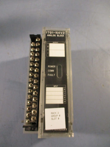 ALLEN BRADLEY BLOCK I/O MODULE 24VDC OUTPUT SER A REV A  1791-N4V2