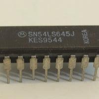 170+ pcs Motorola SN54LS645J KES9544 Octal Bus Transceiver