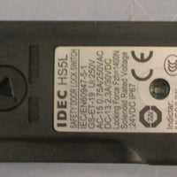 IDEC HS5L-VF44M-G Safety Door Interlock Switch Spring Lock 250 VAC 30 VDC