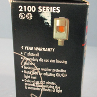 TORK 2100 Series #2101 Photocontrol 120VAC Die Cast Zinc 1/2" Conduit Mounting