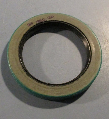 SKF  19832 CR SKF Oil Seal Nitrile 2" Shaft Diameter lot of 2
