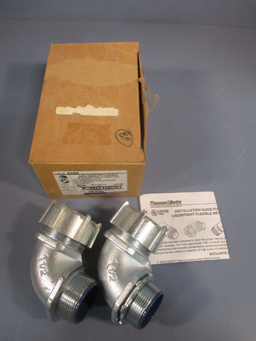 Thomas & Betts 11/2" 90 Degree Steel Insulated Liquid Tight Connector 5356