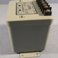 TransData Current Transducer 05 Amp Input 420mA Output 6 Screw 60 Hz 10CP552