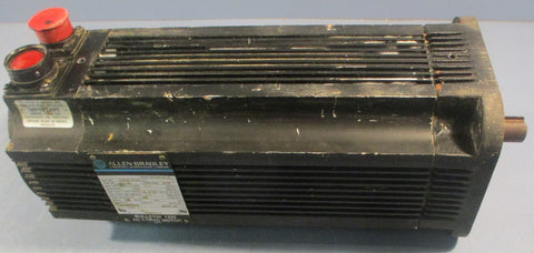 Allen Bradley 1326ABB530E21 AC Servo Motor 155326 3200RPM Max 1" Shaft Dia