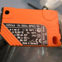 NIB Efector 100 IN504A Inductive Sensor IN3004BPKG/3D