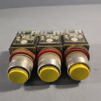 AllenBradley Yellow Push Button 300VAC, 720VA Break 110300V Series B 800MXD2