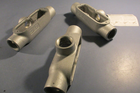 Cooper Crouse-Hinds T58 Conduit Form Outlet Body 1-1/2" Lot of 3