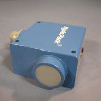 Hyde Park Superprox Ultrasonic Proximity Sensor 1524VDC 60mA SM556A100LE