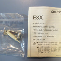 Omron E3XVG21 2m Photoelectric Switch Volts: 10 to 30 VDC NIB