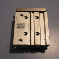 SMC MGPM20N50 20MM 50MM 145 PSI Pneumatic Slide Cylinder