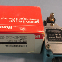 Honeywell 1LS56 Micro Limit Switch 10A 600VAC 1/2HP