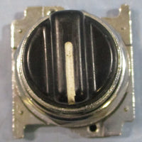 (Lot of 2) Eaton Cutler Hammer 10250T1323 3Pos. Selector Switch Nema 413
