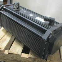 Lenze 3 Phase MDSKABS11222 Servo Motor 6.4 kW, 2490 RPM, 11/2" Shaft