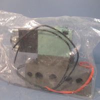Numatics 150psi 120vac 1/8in Npt Solenoid Valve 11SAD400O