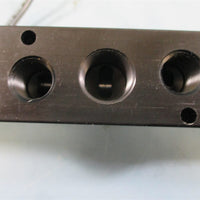 Parker B552BDR49C Directional Control Valve  Used