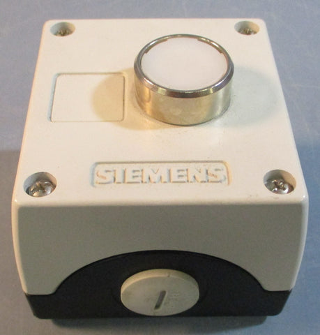 Siemens 3SB38012DD3 Enclosure For Command Devices