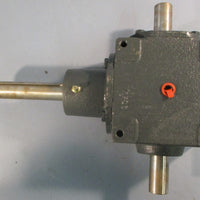Hub City 022107955 Right Angle Bevel Gear Drive 1:1 Model 165 1" Shaft Dia NOS