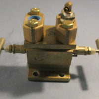 Anderson Greenwood 02-2565-540 Instrument Manifold Trim 303 Valve Manifold