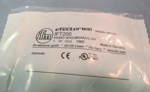 IFM EFECTOR100 INDUCTIVE SENSOR IFB3007APKG/M/V4A/US IFT200
