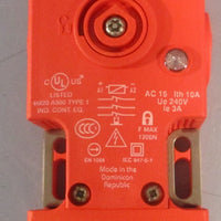Allen Bradley 440G-S36047 Ser B Guard Master Safety Interlock Switch