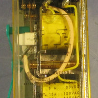 IDEC RY2KSUCDC24V Miniature Relay 91943 120/240VAC 30/100VDC