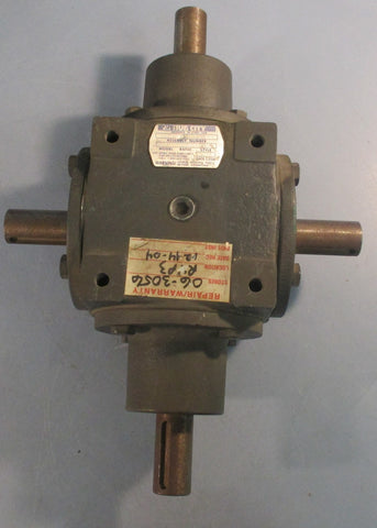 Hub City 0221-13181-806 Right Angle Gear Reducer 1:1 Ratio Model 66M Style GG