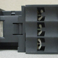 Schneider Electric LC1D38U7 TeSys Control Contactor 3 Poles 38 A 20 HP 480 V