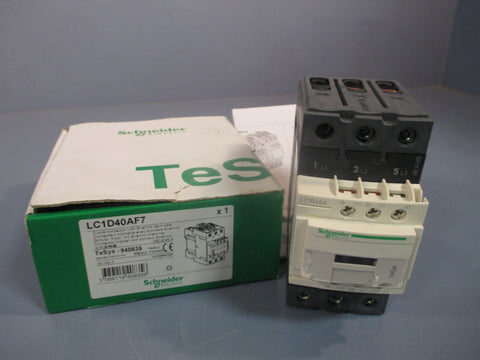 SCHNEIDER ELECTRIC TeSys940835 3 Pole Contactor 40A 110V Coil LC1D40AF7