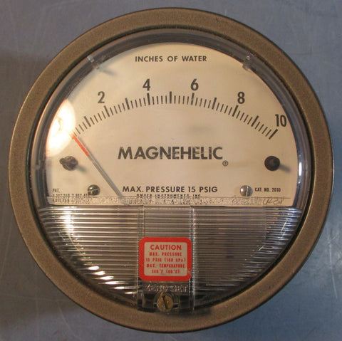 Dwyer Magnehelic 2010 Diferential Pressure Gauge 15PSIG Max 20deg F-140deg F