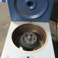 MSE Mistral 2000 Bench Top Centrifuge 600W 120V Turns On Errors For Parts/Repair