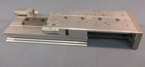 Festo DFM-25-100-B-YSRW-A-KF Pnuematic Guided Drive/Cylinder pmax. 10bar 532317