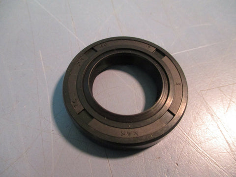 TCM Oil Seal 23x40x7TC NEW LOT OF 19