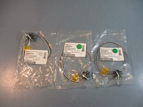BradConnectivity 1200700184 MicroChange Receptacle 4P Male 12N 22 PVC LOT OF 3