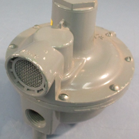 Fisher Controls R922 Gas Regulator Valve Threaded 1/2in