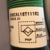 Cutler-Hammer Ser A1, E58CAL18T111R2 10-30 VDC Photoelectic Tubular Sensor NOS