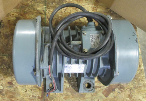 BEST Bulk Equipment Systems BE19806B 3 Ph Vibrator 230/460V 1120/1140 RPM Used