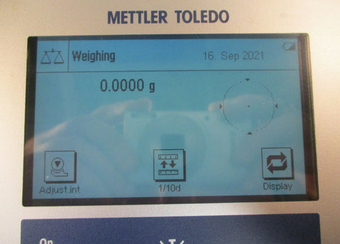 Mettler Toledo XS104 Analytical Balance Scale 120 g Max, d = 0.1 mg