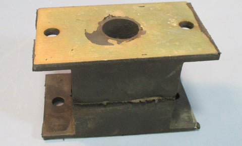 Vibration Isolator 51/8 x 33/16 x 3" Tandom Rubber Block 15/32" Mount NWOB