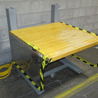 Unidex 500 Lb Lift Table Bench 36 x 35-1/2" Top, 27-45" Adjustable Height