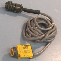 Banner SM312D MiniBeam Photoelectric Sensor 380mm Range 1030VDC
