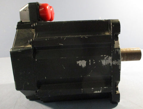 Allen Bradley MPLB520KMJ22AA AC Servo Motor 7062054202 28mm Shaft Dia NOS