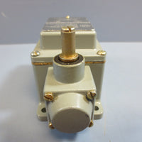 Allen Bradley 802TR6TD Time Delay Oiltight Limit Switch 120V Vac Series 2