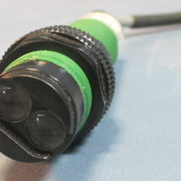 NWOB Cutler-Hammer Ser A1 E58CAL18T111R2 10-30 VDC Photoelectric Tubular Sensor