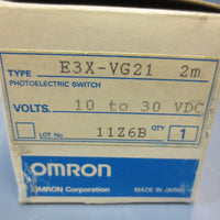 Omron E3XVG21 2m Photoelectric Switch Volts: 10 to 30 VDC NIB