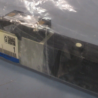 SMC SOLENOID VALVE 4WAY 3 POSITION 24 VDC VFS24005FZ