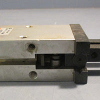 SMC MHQ225D Press 0.10.6 Double Acting Pneumatic Air Gripper