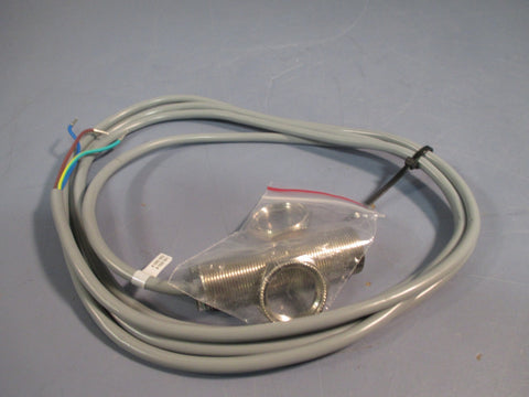 Pepperl+ Fuchs NBB518GM60WS 250VAC 200mA Proximity Sensor 124311
